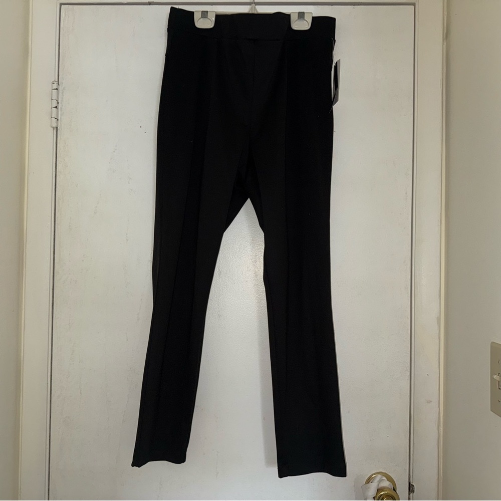 Preswick & Moore Women's Black Ankle Pants